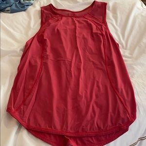 Lululemon top